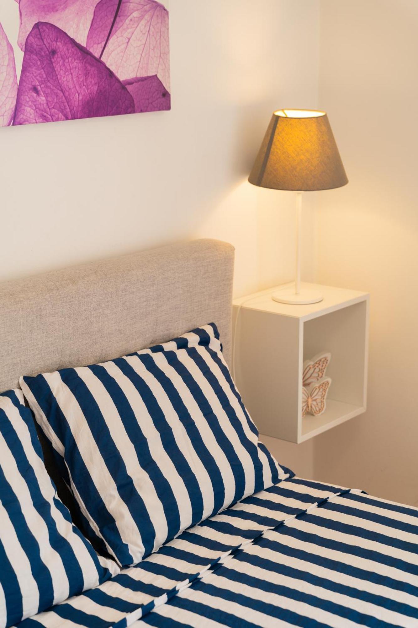 Blue Dawn Center Flat Apartment Larnaca Ngoại thất bức ảnh
